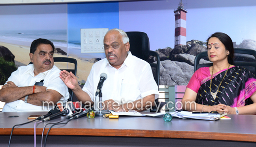 Health Minister Ramesh Kumar